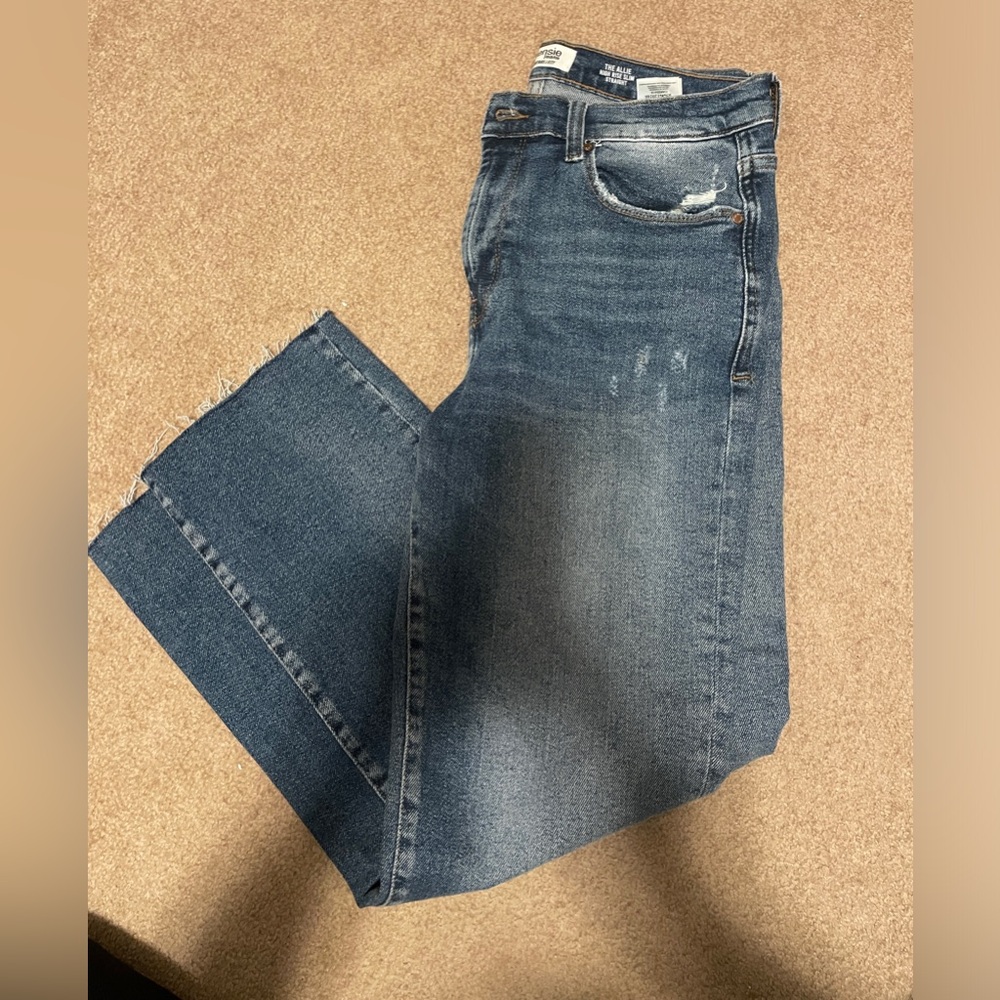 Kensie jeans women’s - the Allie high rise slim straight, raw hem- like new!!